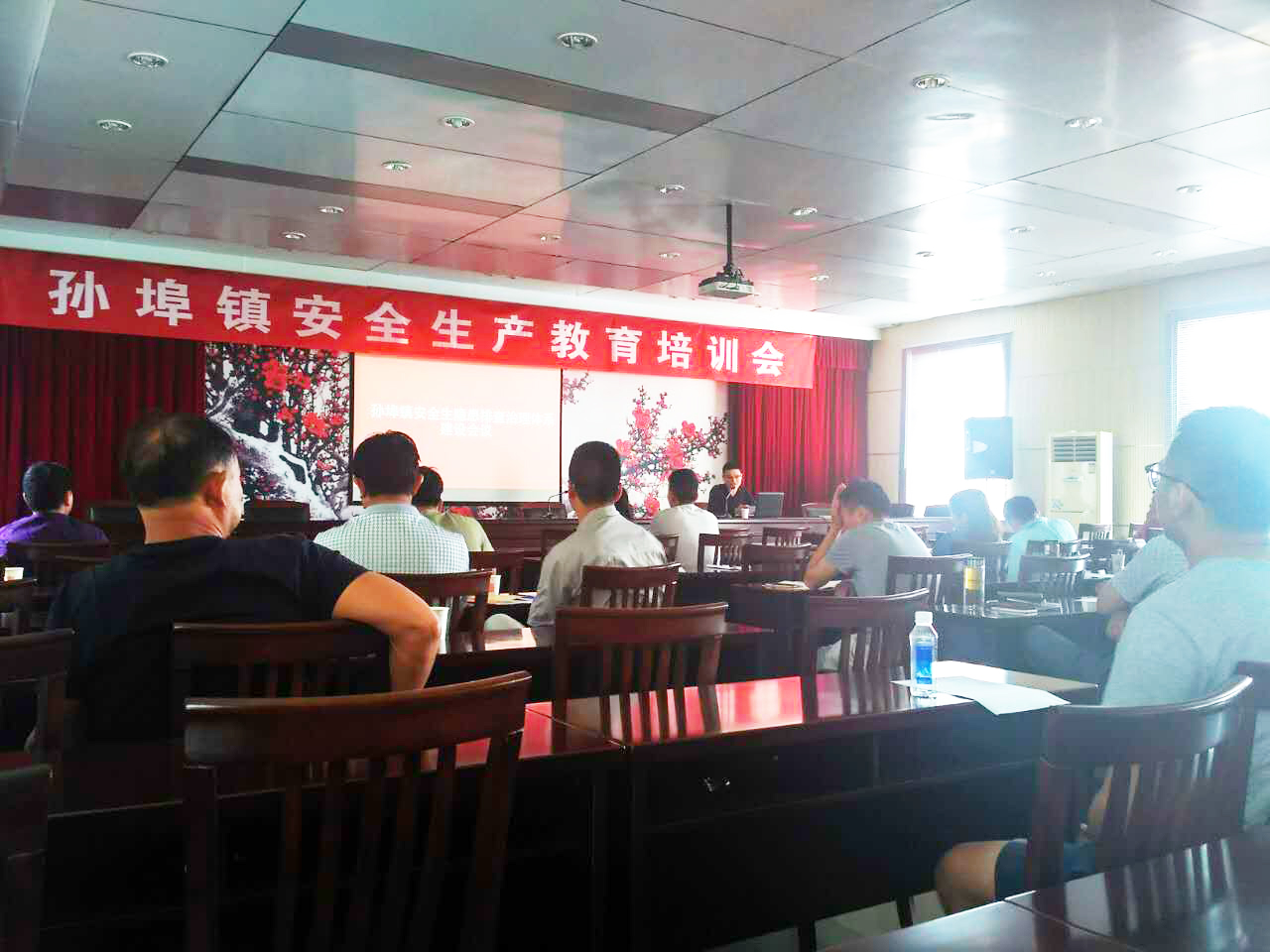 微信图片_20170630084543.jpg